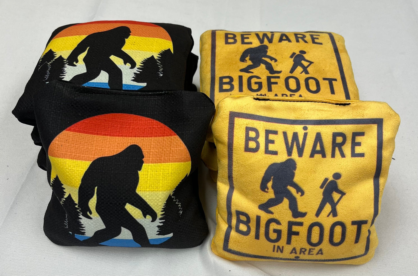 Bigfoot meets Alien Cornhole Set