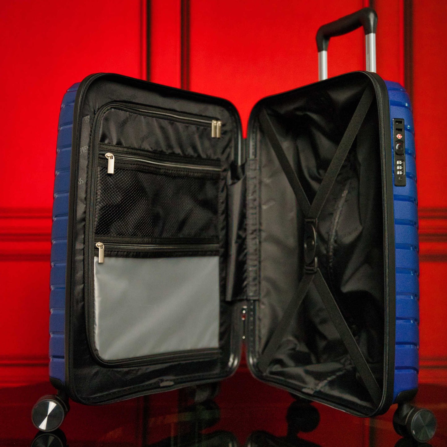 20-inch Blue Carry-On Hardcase Roller Luggage