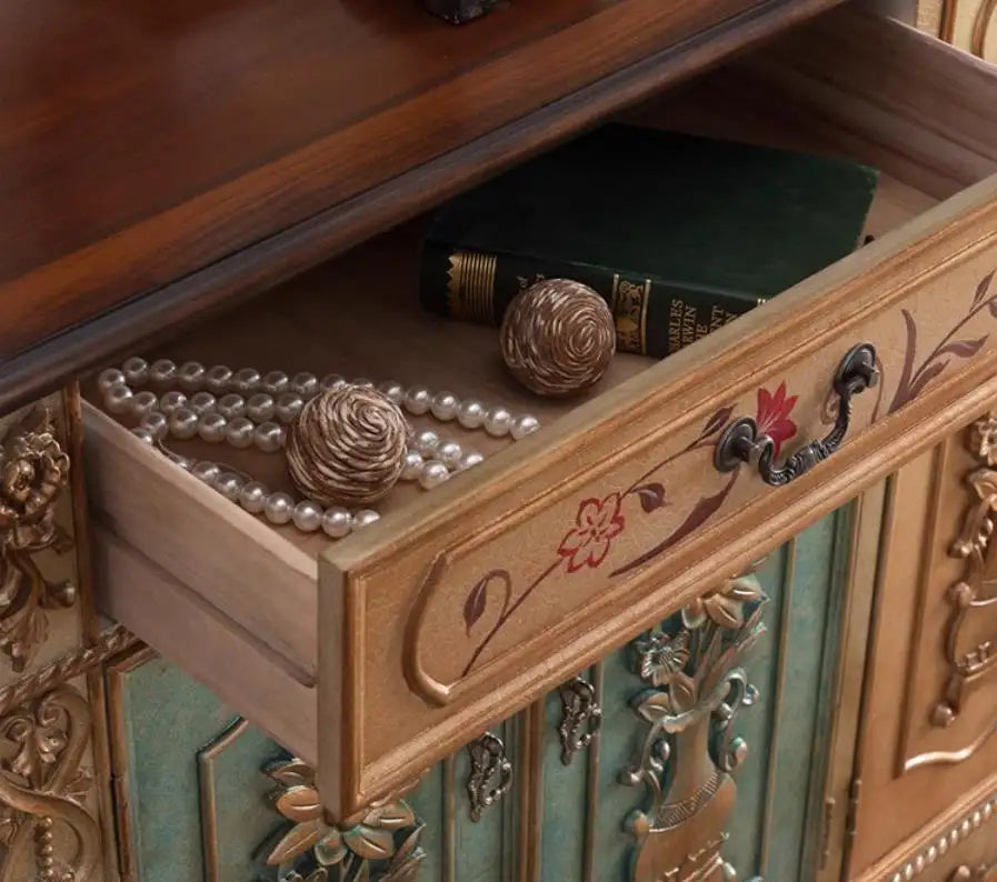 Champagne Vintage Solid Wood